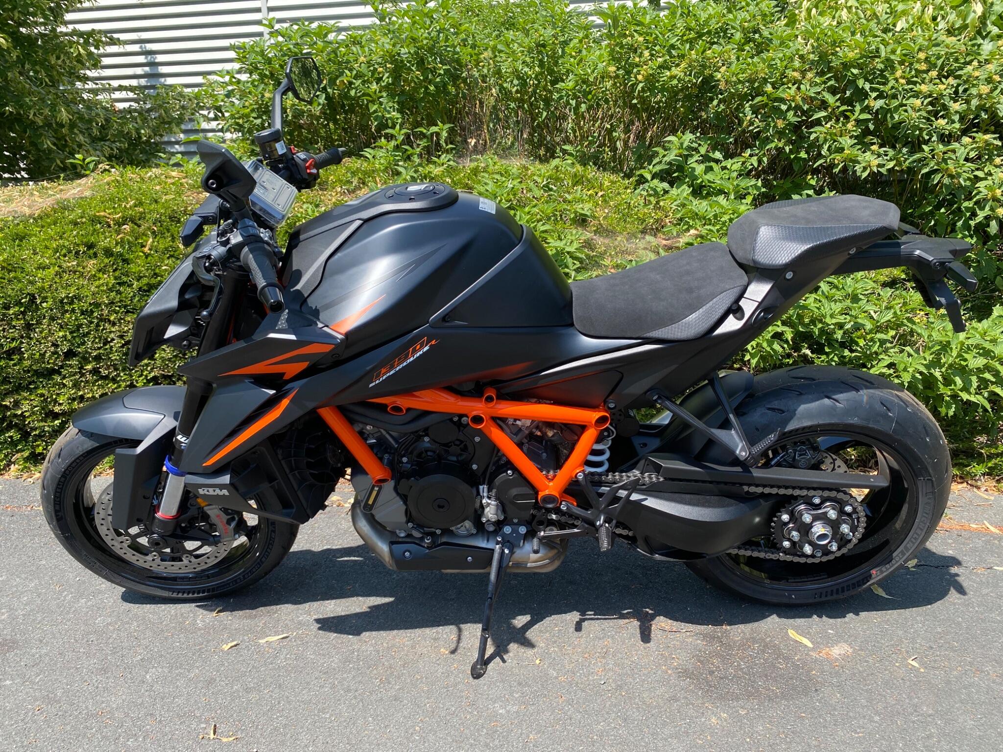 2026 KTM 1390 Super Duke R